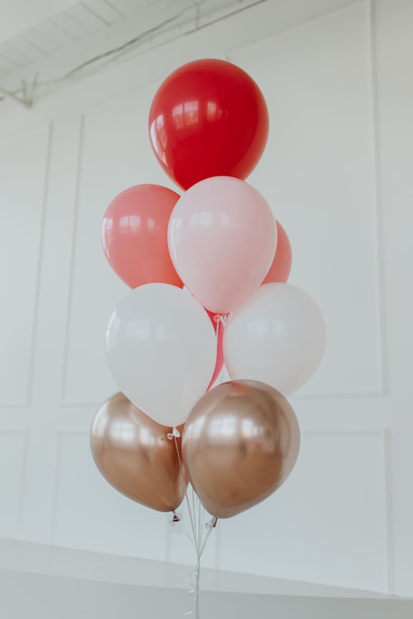Red, Pink, White, and Gold Helium Balloon Bunch | Majestic Balloons | Cambridge, Ontario