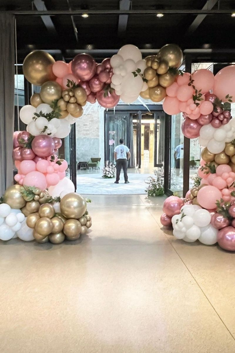 Pink Shade and Gold Balloon Arch with Leaves | Majestic Balloons | Cambridge, Ontario